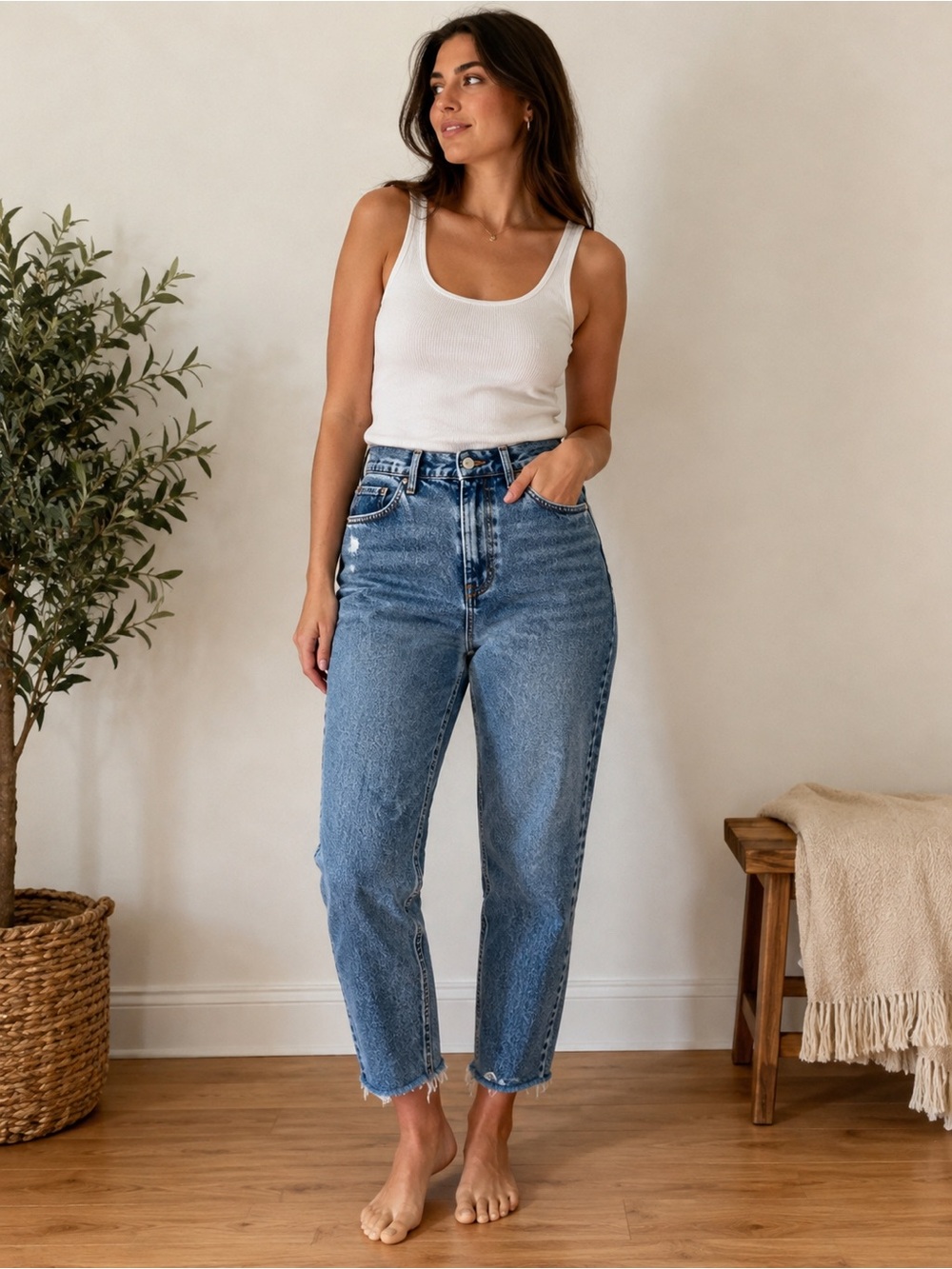 Abercrombie & Fitch Curve Love The Mom High Rise Jeans 32/14R Distressed Mom Fit